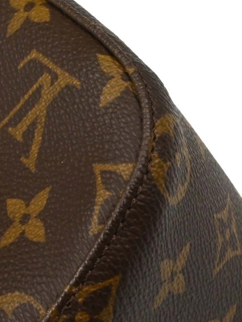 Louis Vuitton Monogram Looping - Picture 4 of 15